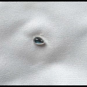 BVLA 5x3mm pear threadless end- London blue topaz and white gold.